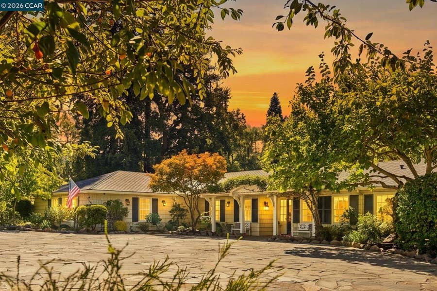 Property photo for 1720 Alameda Diablo, Diablo, CA