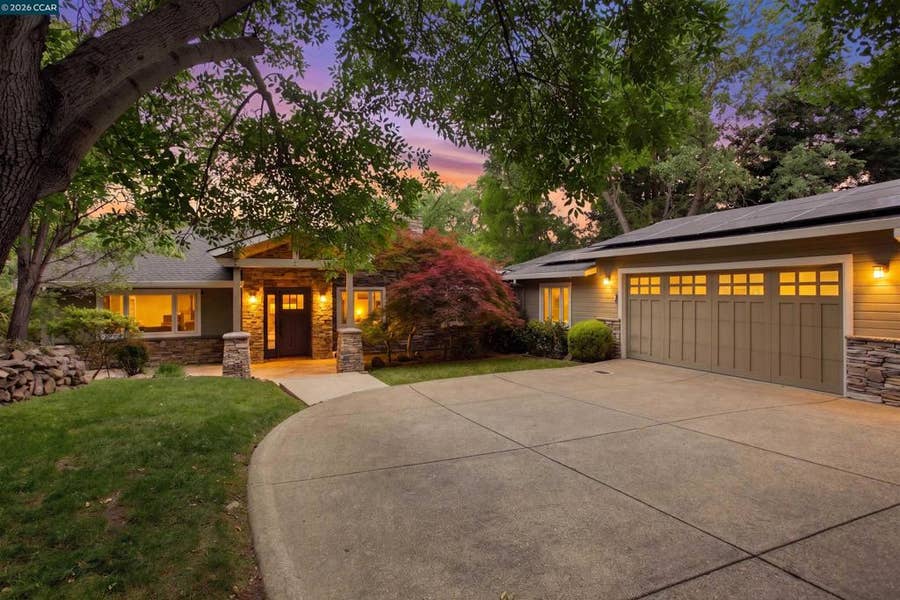 Property photo for 181 Alegra Ln, Walnut Creek, CA
