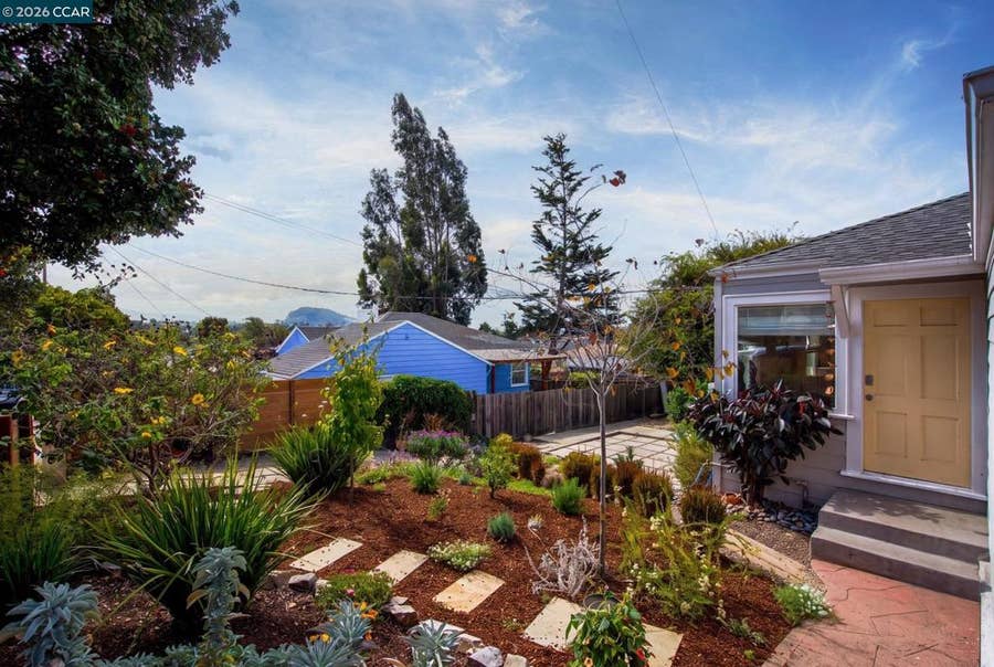 Property photo for 1327 Mariposa St, Richmond, CA