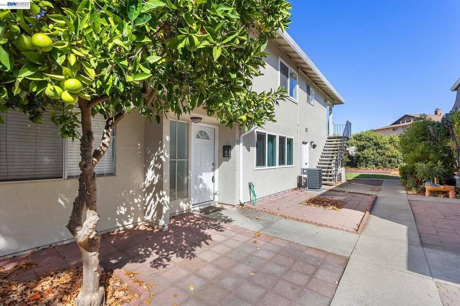 Property photo for 1387 Del Rio Cir, #B, Concord, CA
