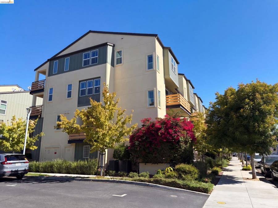 Property photo for 1903 Dobbin Dr, San Jose, CA