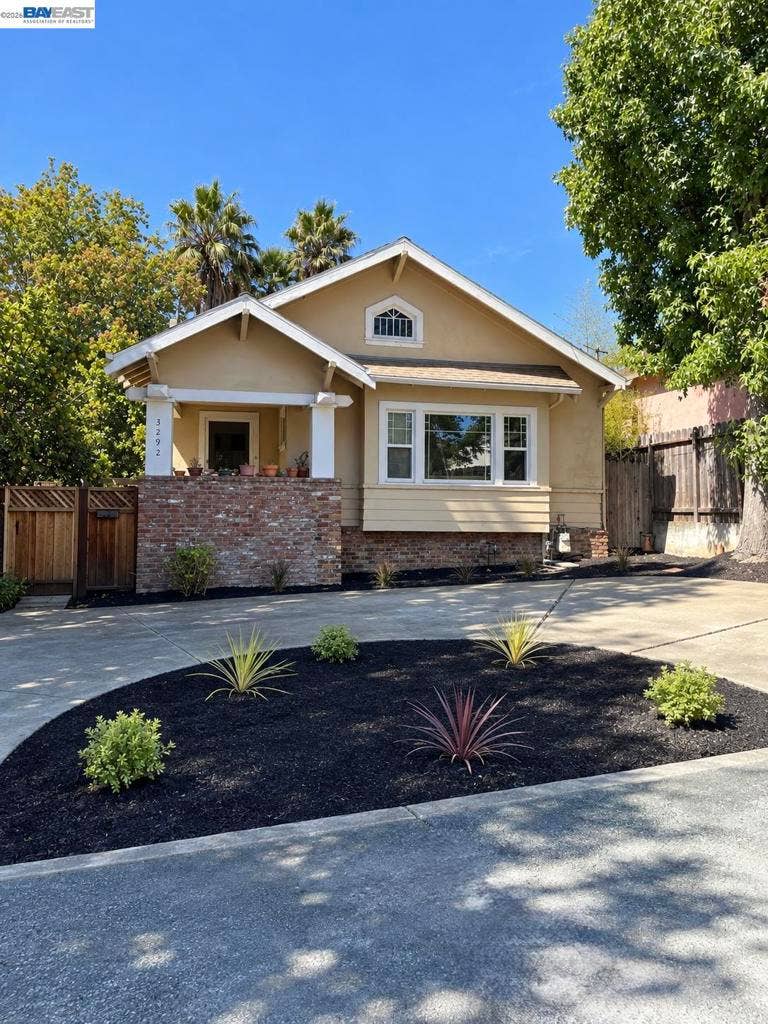 Property photo for 3292 Kelly St, Hayward, CA