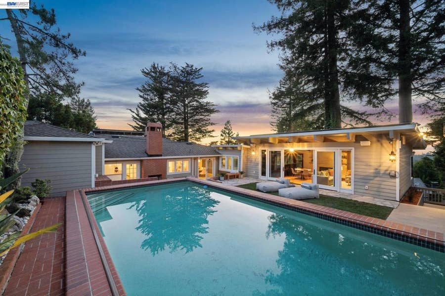 Property photo for 6427 ASCOT DR, Oakland, CA