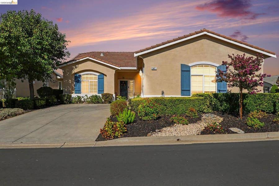 Property photo for 547 Quindell Way, Brentwood, CA