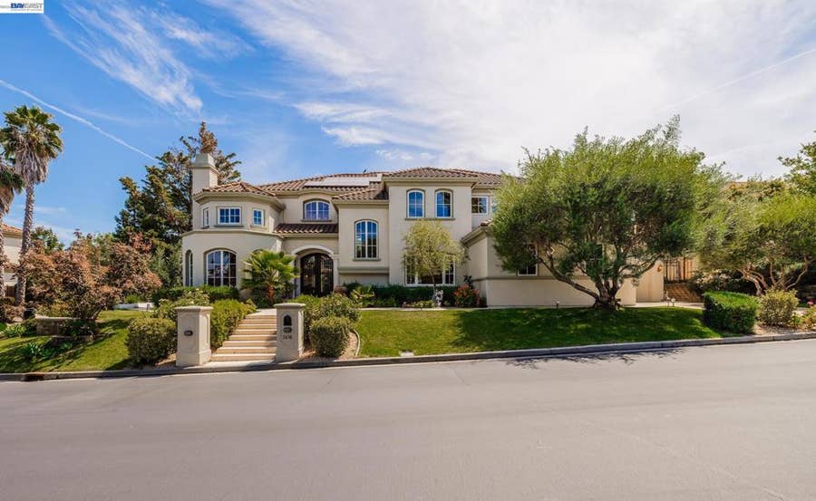 Property photo for 5698 La Seyne Pl, San Jose, CA