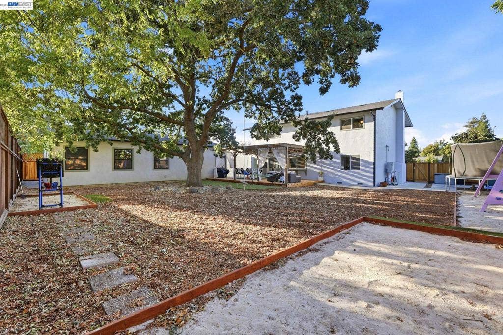 2633 Regent Rd, Livermore, CA 94550 2633 Regent Rd, Livermore, CA 94550