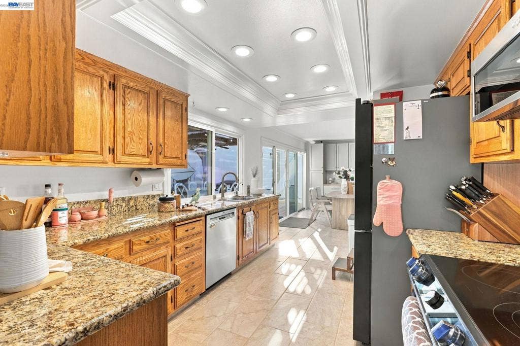 2633 Regent Rd, Livermore, CA 94550 2633 Regent Rd, Livermore, CA 94550