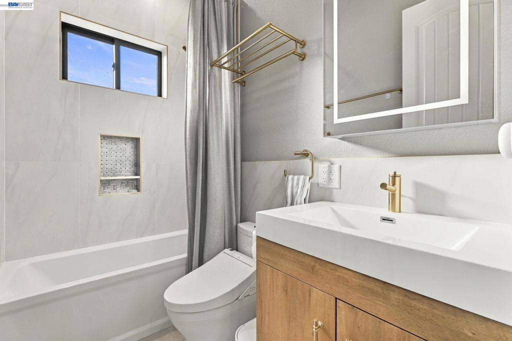 2633 Regent Rd, Livermore, CA 94550 2633 Regent Rd, Livermore, CA 94550