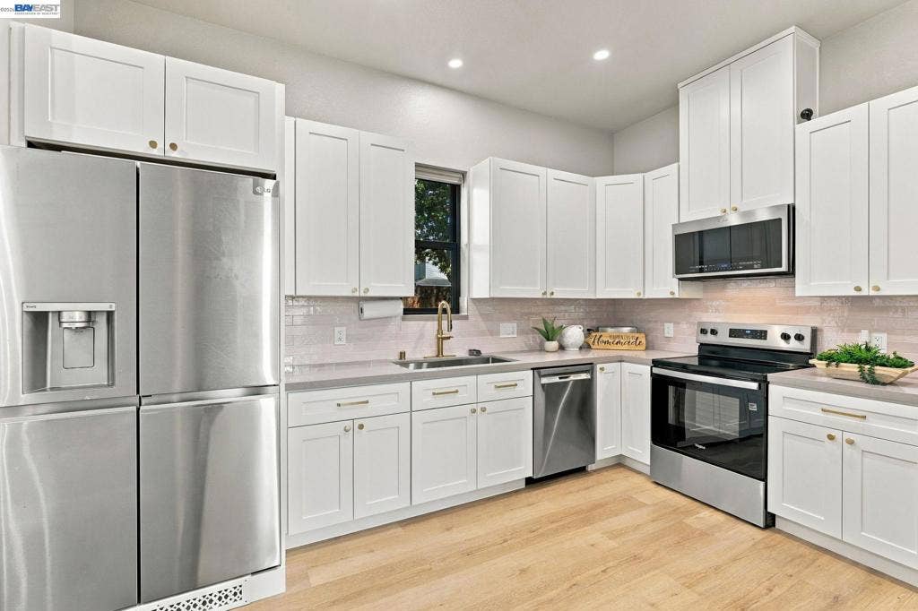 2633 Regent Rd, Livermore, CA 94550 2633 Regent Rd, Livermore, CA 94550