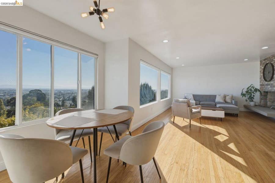 Property photo for 8011 Sunkist Dr, Oakland, CA