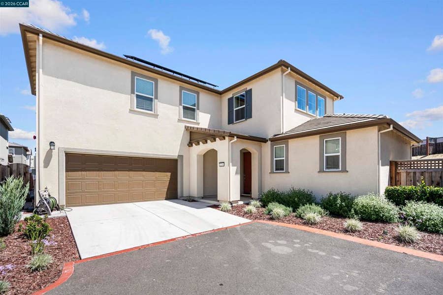 Property photo for 2214 Daimler St, Lathrop, CA
