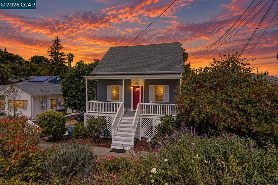 Property photo for 322 Coghlan St, Vallejo, CA
