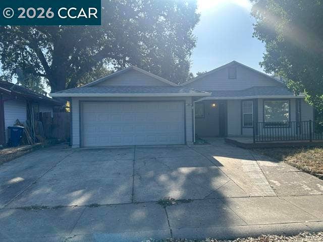 Property photo for 200 Stonybrook Dr, Ione, CA