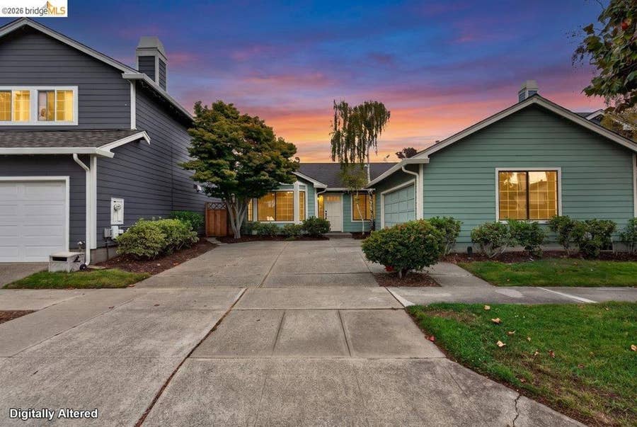 Property photo for 29 Captains Dr, Alameda, CA