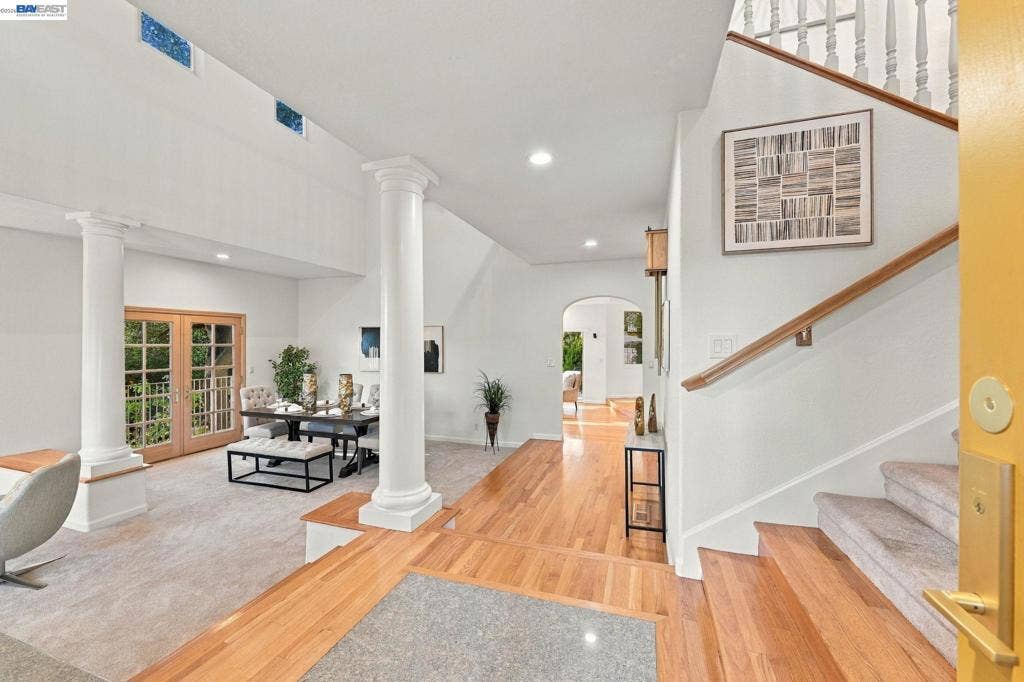 1002 Canyon Creek Ter., Fremont, CA 94536-1800