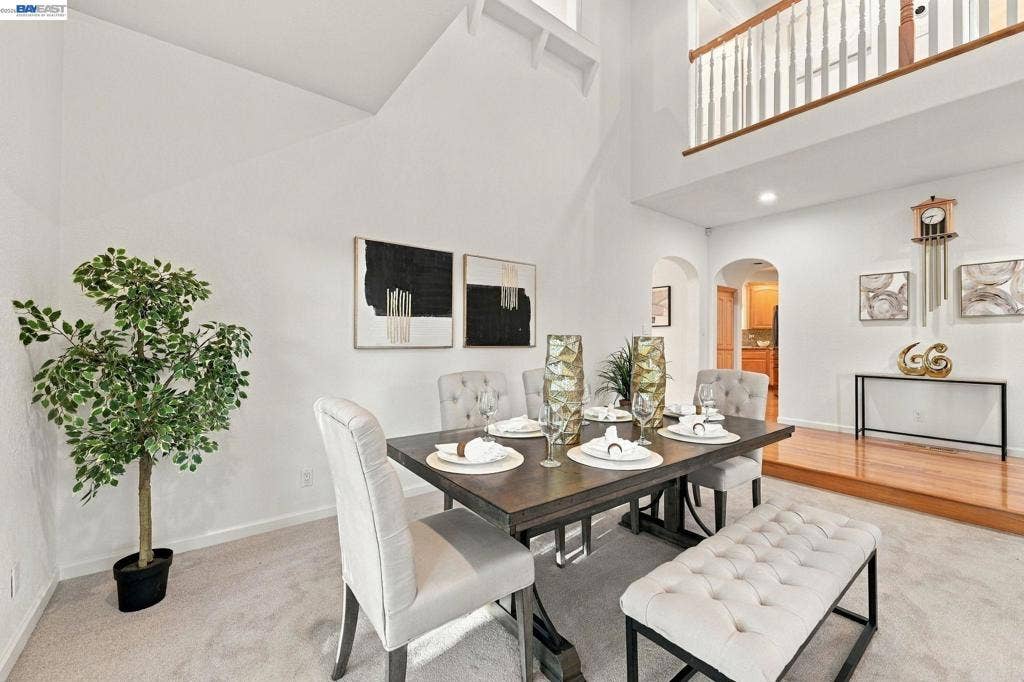 1002 Canyon Creek Ter., Fremont, CA 94536-1800