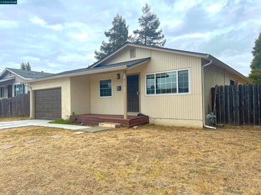 Property photo for 852 Sheridan St, Vallejo, CA