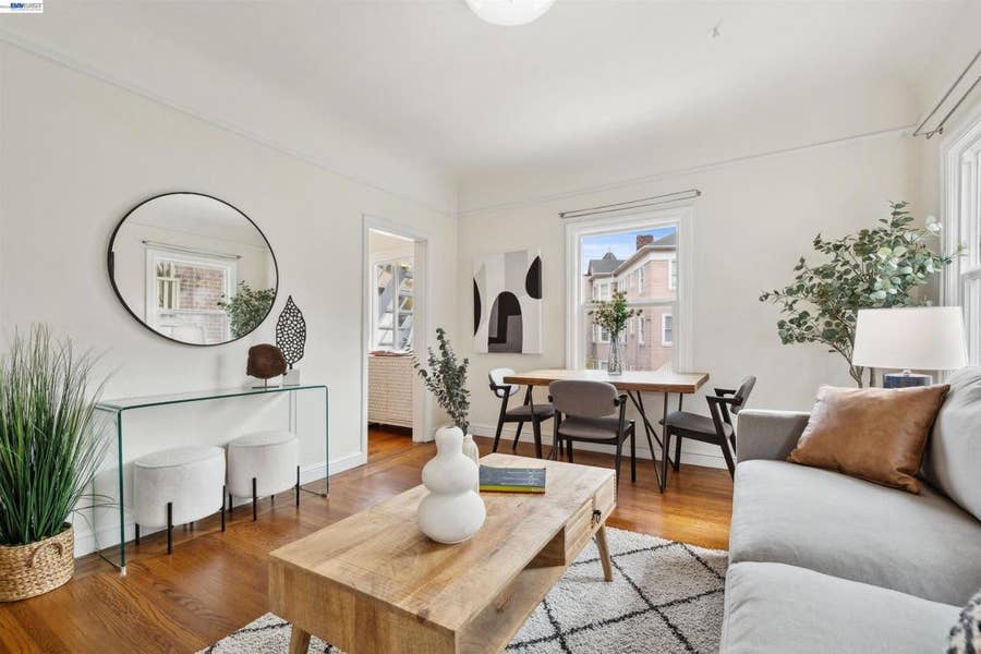 Property photo for 1438 Lakeshore Ave, #6, Oakland, CA
