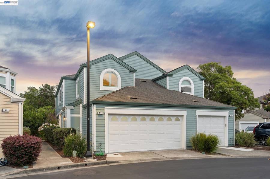 Property photo for 37 Oak Park Dr, Alameda, CA