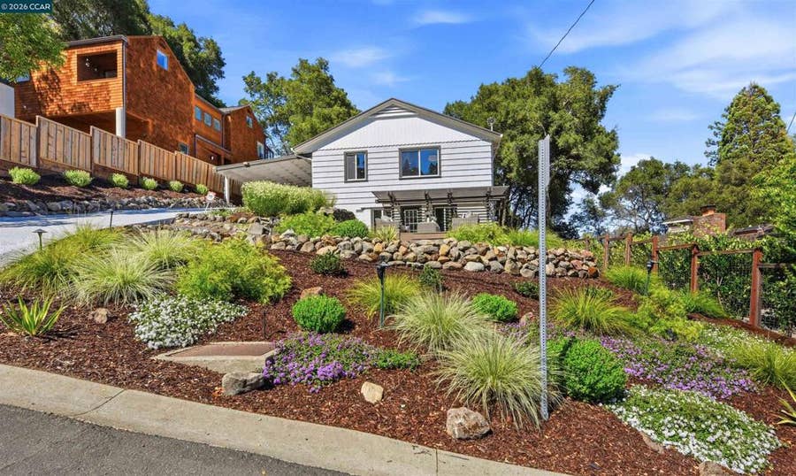 Property photo for 62 Claremont Ave, Orinda, CA
