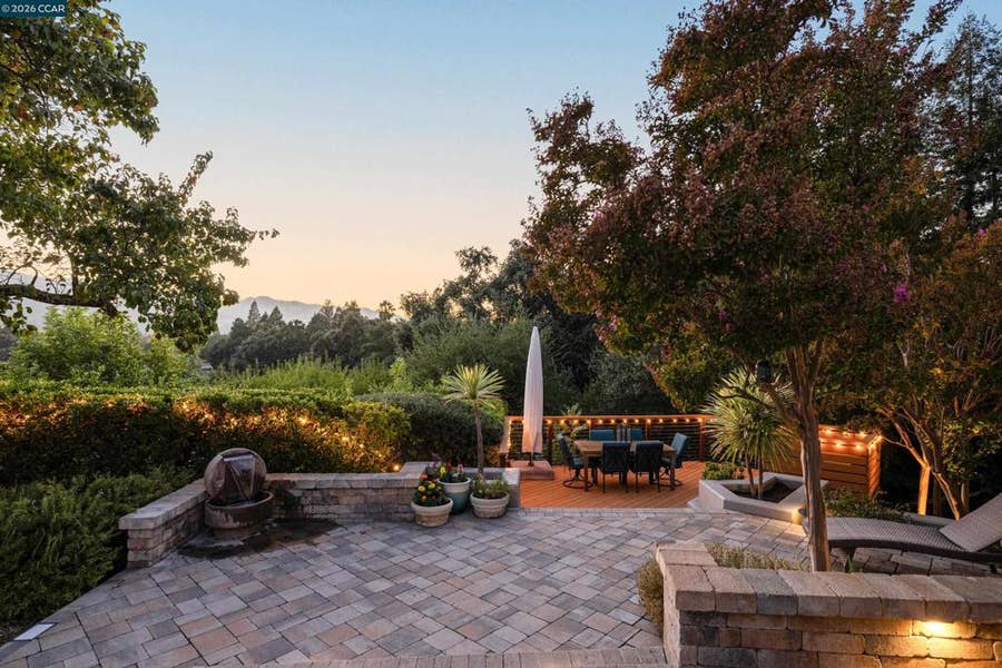 Property photo for 871 Richard Lane, Danville, CA