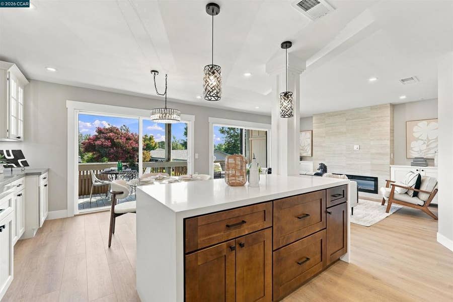 Property photo for 2501 Pine Knoll Dr, #10, Walnut Creek, CA