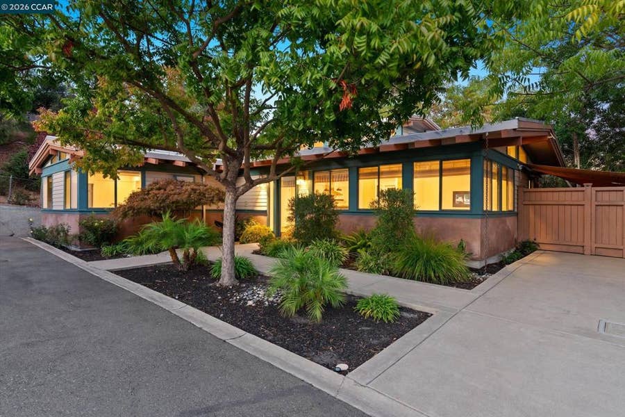 Property photo for 3402 Hall Ln, Lafayette, CA