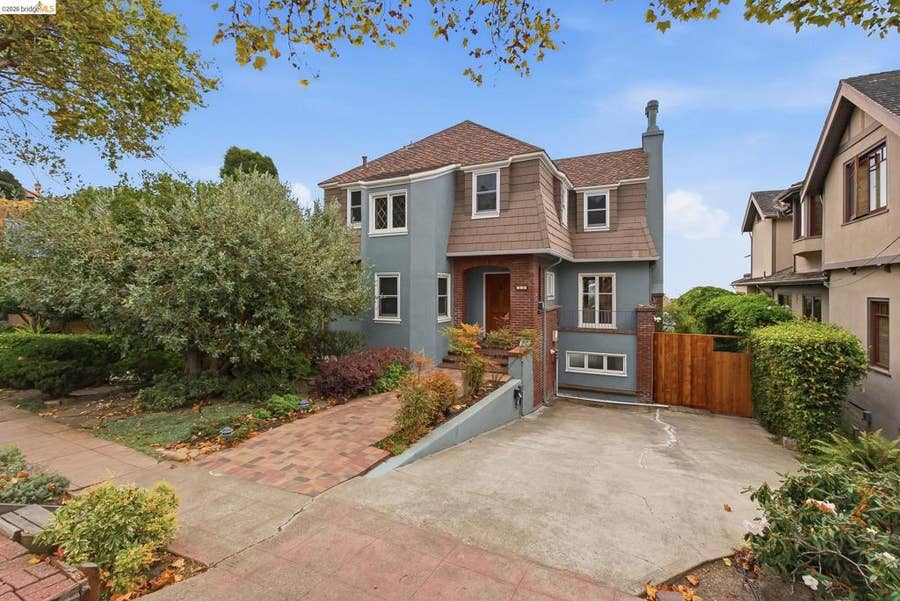 Property photo for 824 Oxford St, Berkeley, CA