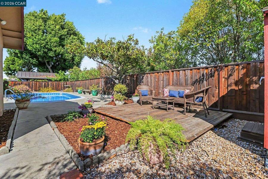 Property photo for 340 Greenway Dr, Martinez, CA