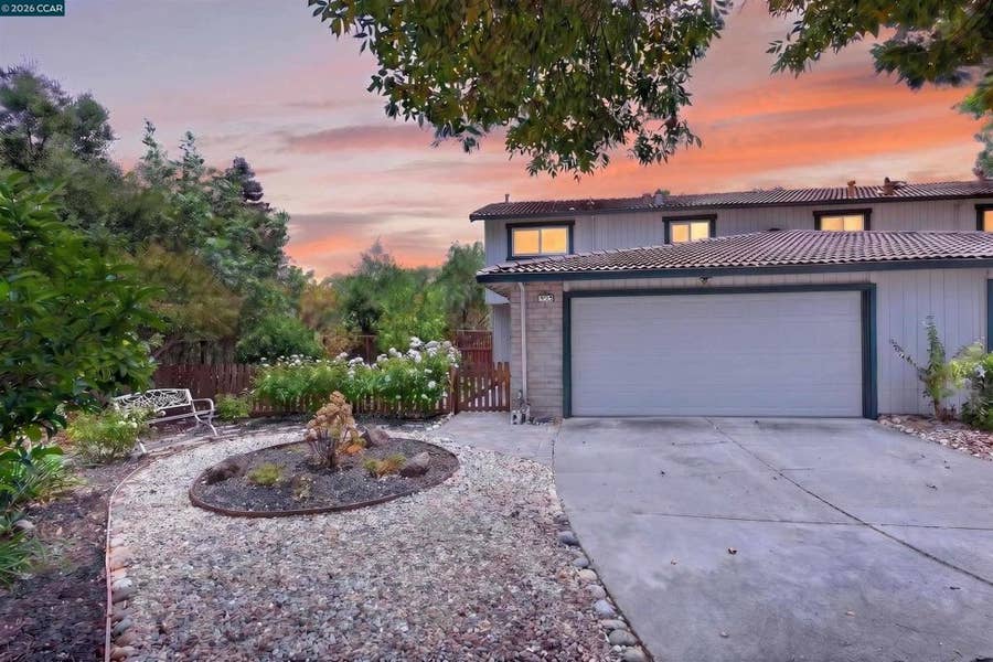 Property photo for 584 Mission Pl, Danville, CA
