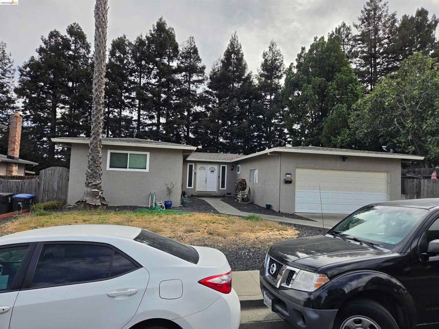 Property photo for 625 Whitehall Cir, Fairfield, CA
