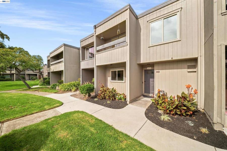 Property photo for 3452 Capella Lane, Alameda, CA