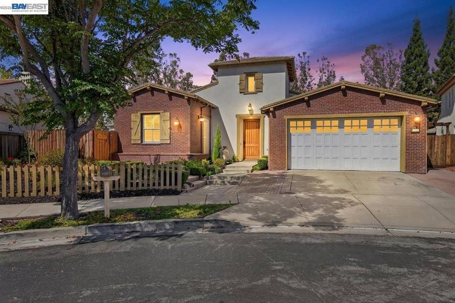 Property photo for 1135 Blue Spur Cir, Danville, CA