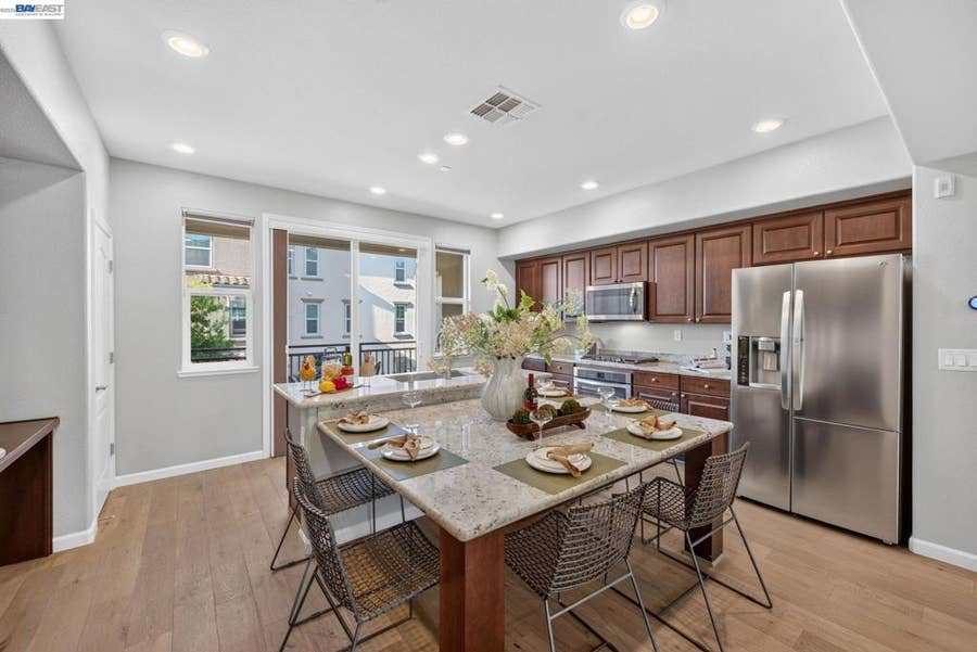 Property photo for 1270 Gusty Loop, #3, Livermore, CA