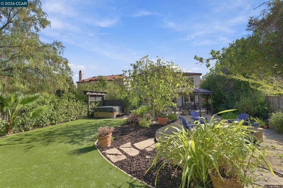 Property photo for 1133 S Chanterella Dr, San Ramon, CA