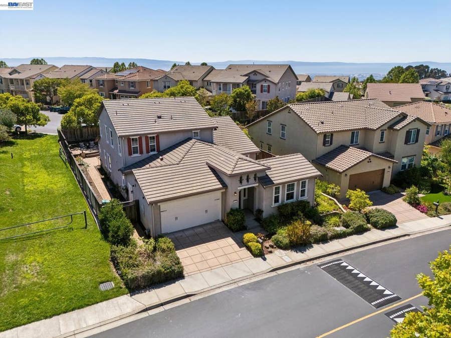 Property photo for 123 Benmore Dr, Hayward, CA