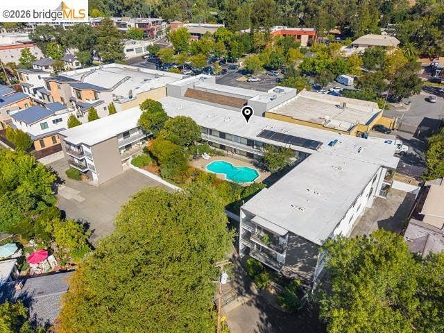 950 Mountain View Dr, Lafayette, CA 94549