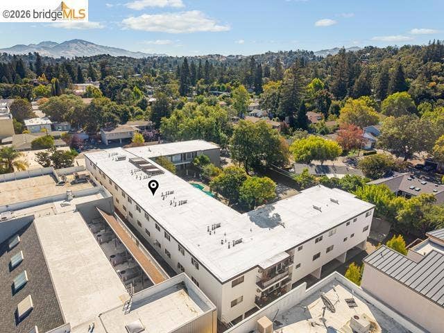 950 Mountain View Dr, Lafayette, CA 94549