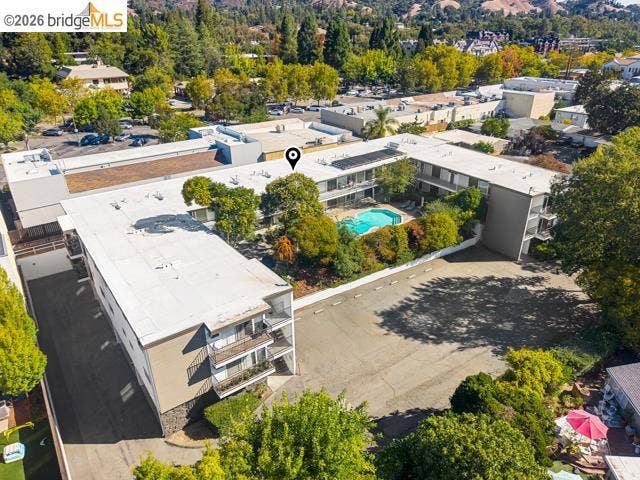 950 Mountain View Dr, Lafayette, CA 94549