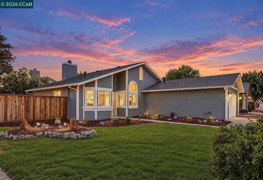 Property photo for 301 Maude Ct, Oakley, CA