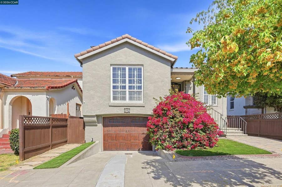 Property photo for 576 57th St., Oakland, CA