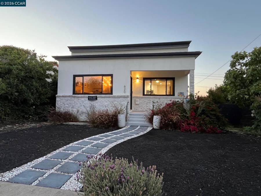 Property photo for 620 Kentucky St, Vallejo, CA
