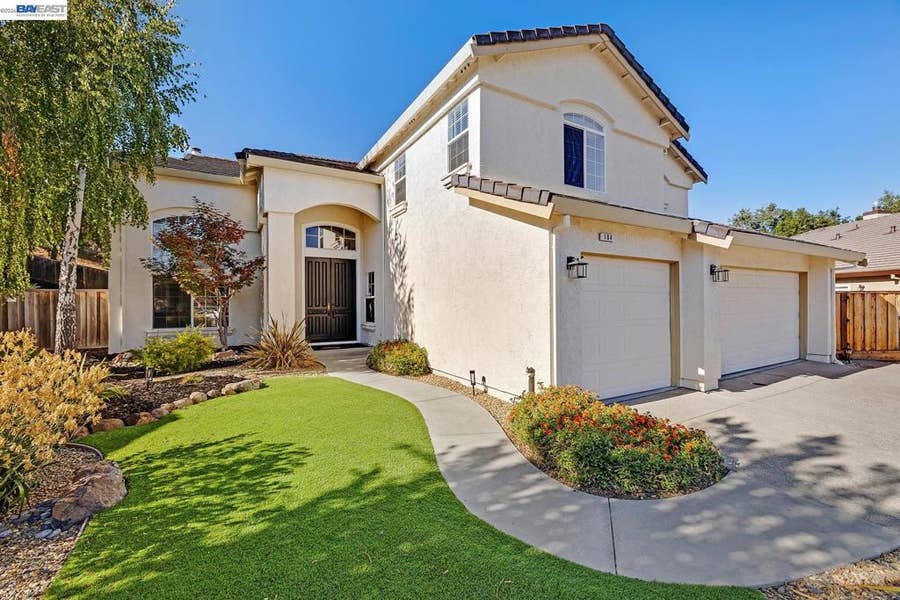 Property photo for 104 Wildflower Valley Ct, San Ramon, CA