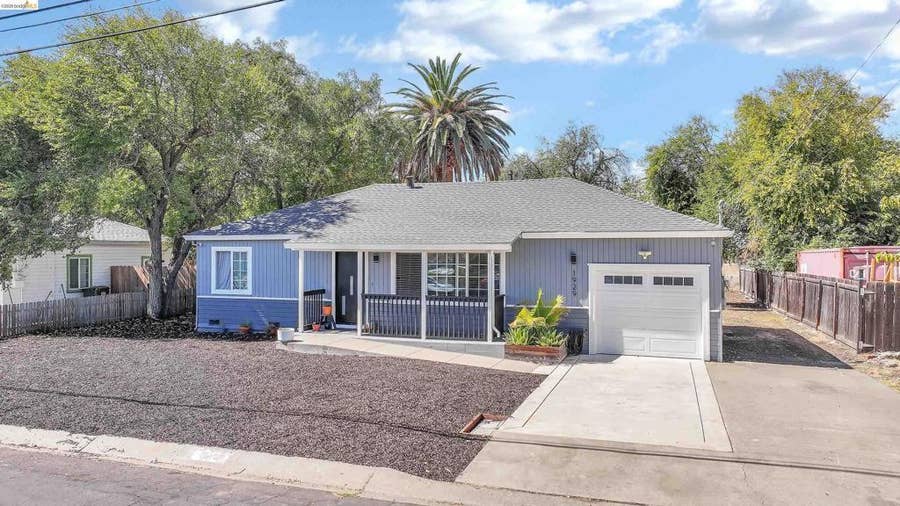 Property photo for 1929 San Vincente Dr, Concord, CA