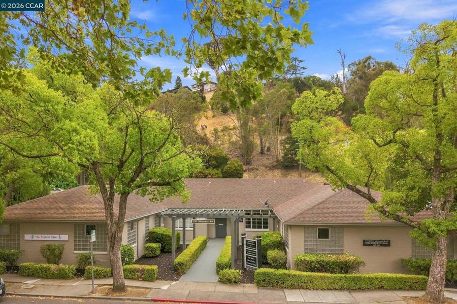 Property photo for 1210 Alhambra Ave, Martinez, CA