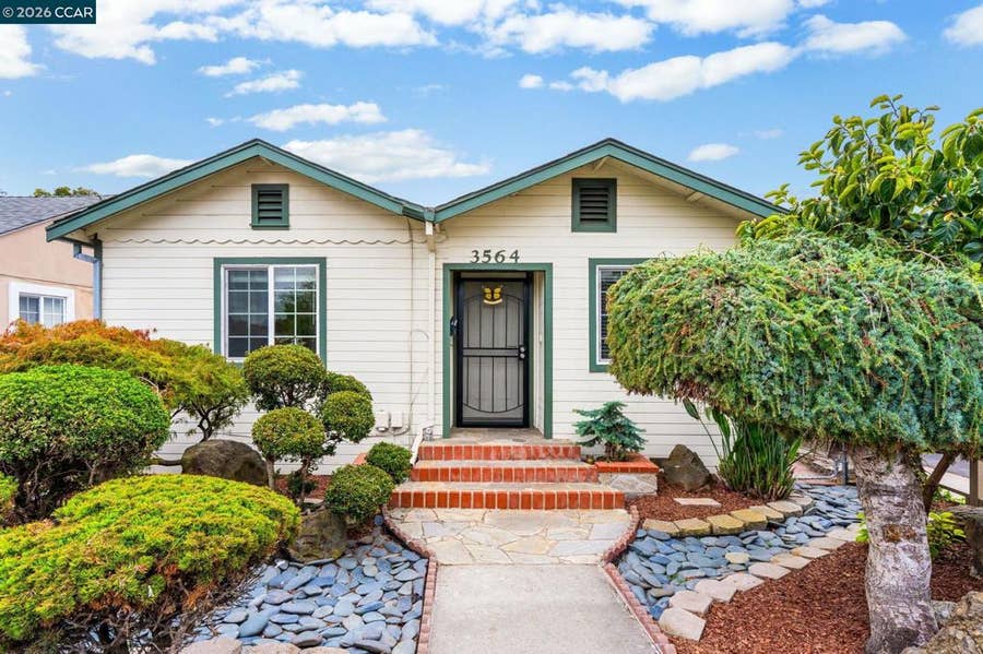 Property photo for 3564 Smith St, Union City, CA