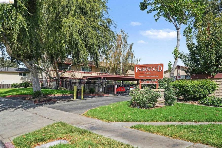 Property photo for 1501 Parkwood Pl, Concord, CA