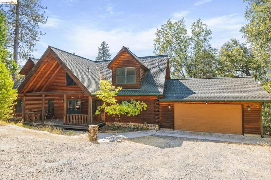 Property photo for 22420 Colorado River, Sonora, CA