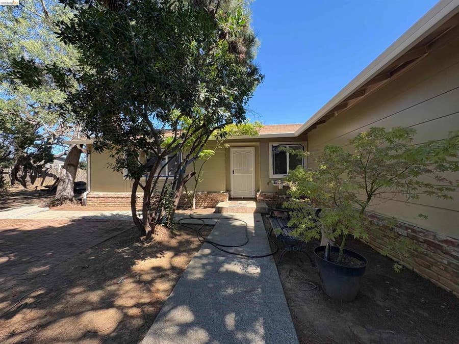Property photo for 115 Cook Circle, Vallejo, CA