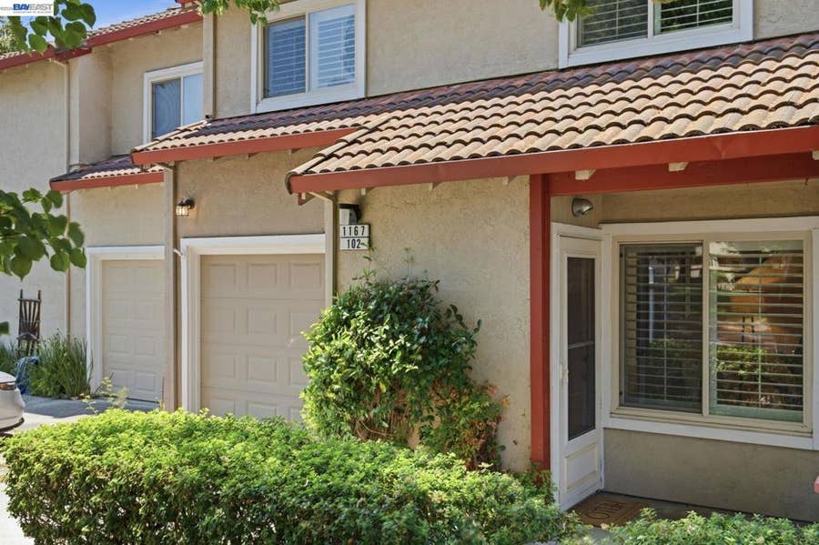 Property photo for 1167 Saint Matthew Pl, #102, Concord, CA